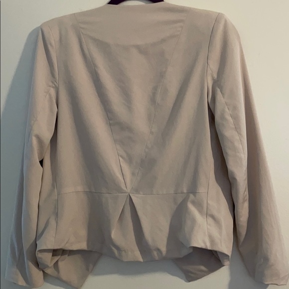 Jacket - Picture 2 of 2